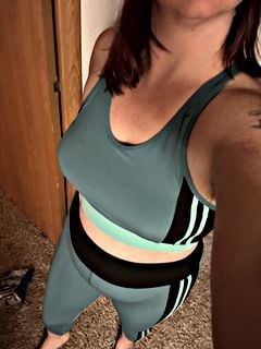 POP Fit Clothing #residentcurvygirl #plussizereview #casualoutfits